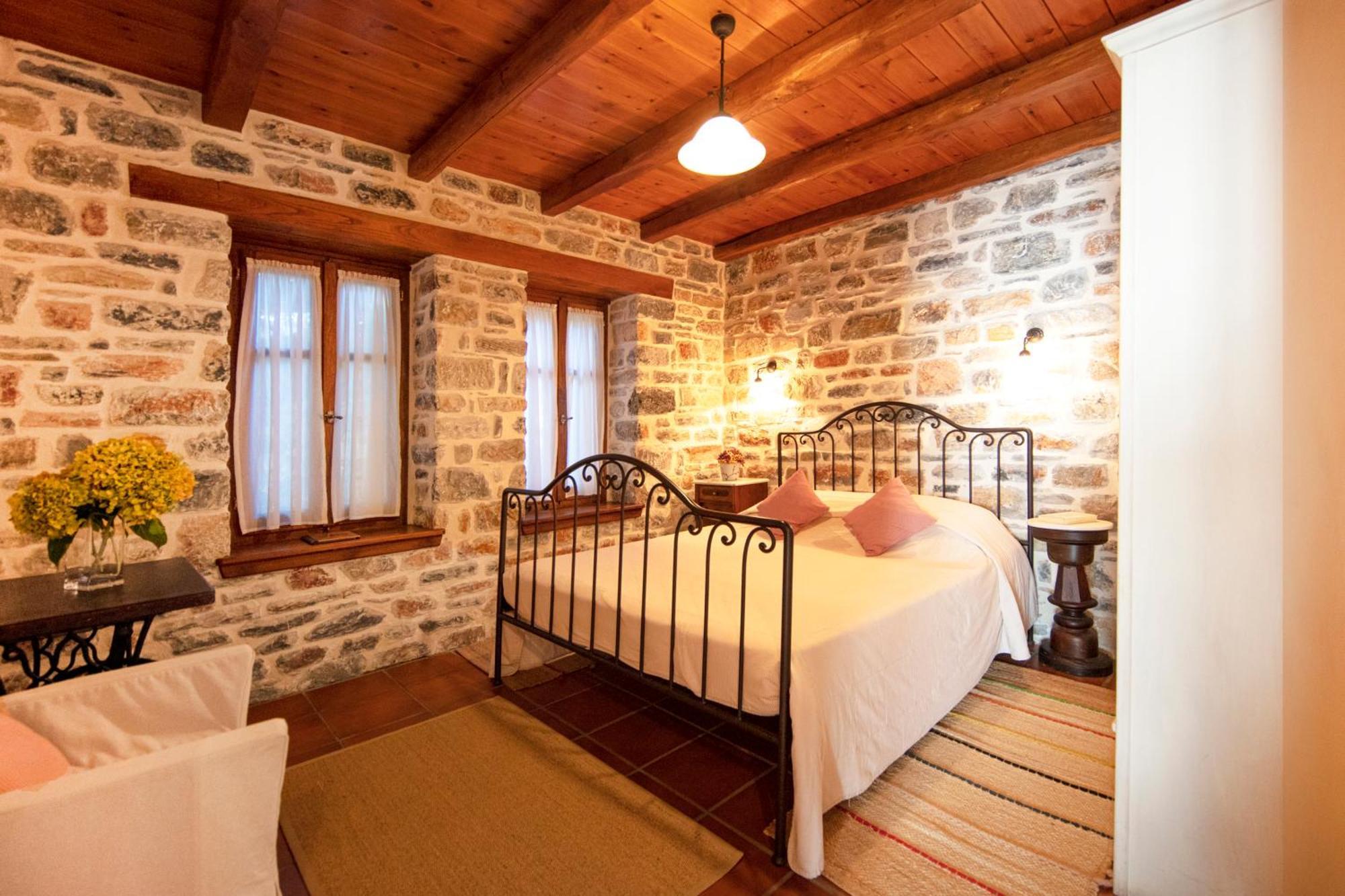 Amanita Boutique Hotel Tsagarada Exterior photo